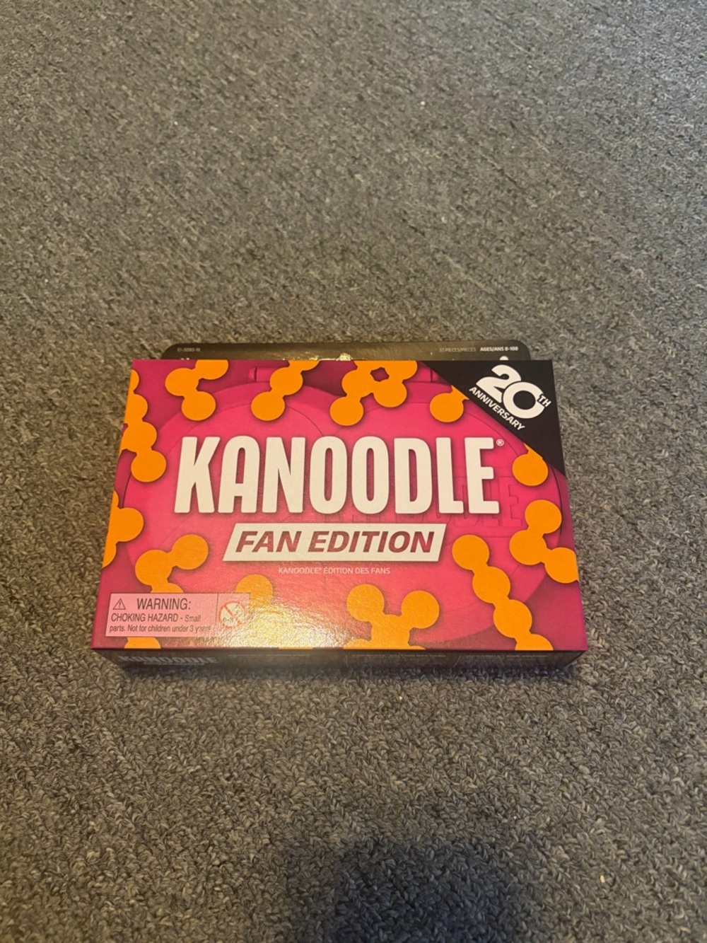 NIB Kanoodle fan edition game